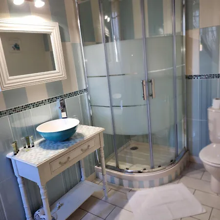 Chateau Pontet D'eyrans & 4* Eyrans