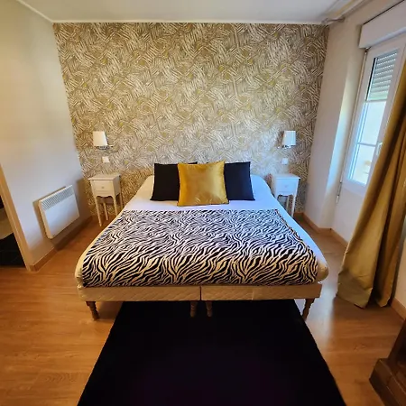 Hotel Chateau Pontet D'eyrans & 3*