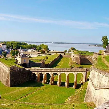 Maison d'hôtes Chateau Pontet D'eyrans&spa Eyrans-de Soudiac