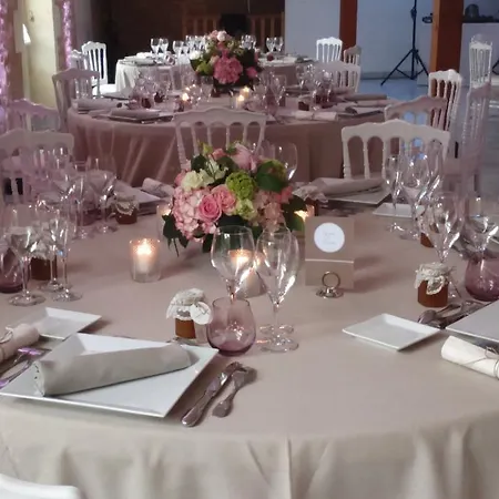 Chateau Pontet D'eyrans & Hotel Eyrans
