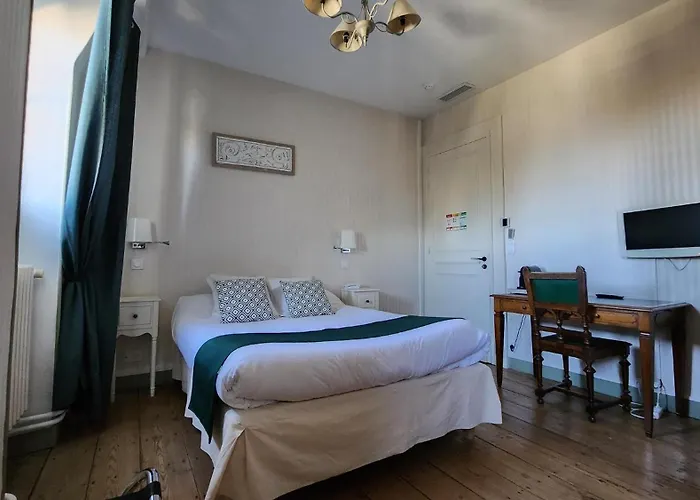 Gasthuis Chateau Pontet D'eyrans & 4*